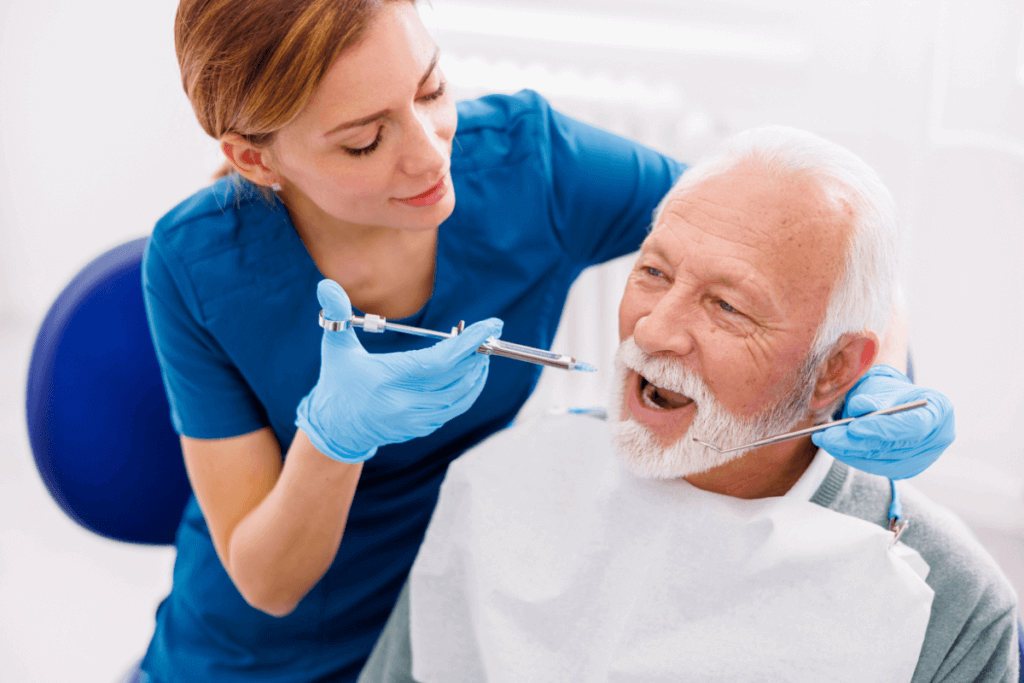 Quais são os melhores implantes dentários? Entenda para conversar com o seu dentista